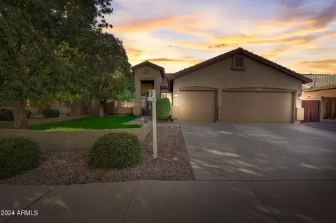 21638 N 89th Dr, Peoria, AZ 85382