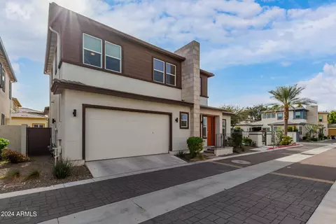 Exterior - 1555 E Ocotillo Rd #17, Phoenix, AZ 85014 photo 6 of 14