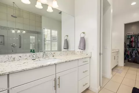 Bath - 1555 E Ocotillo Rd #17, Phoenix, AZ 85014 photo 3 of 6