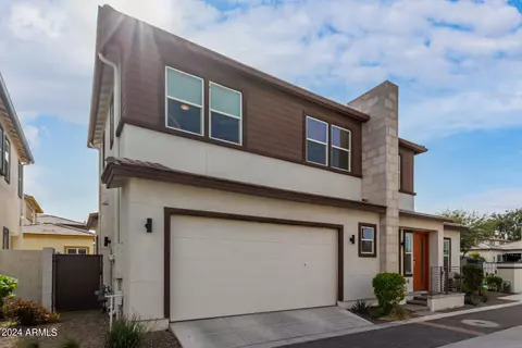 Exterior - 1555 E Ocotillo Rd #17, Phoenix, AZ 85014 photo 5 of 14