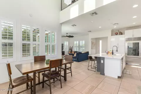 Kitchen - 1555 E Ocotillo Rd #17, Phoenix, AZ 85014 photo 1 of 6