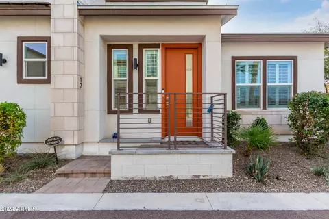 Exterior - 1555 E Ocotillo Rd #17, Phoenix, AZ 85014 photo 7 of 14