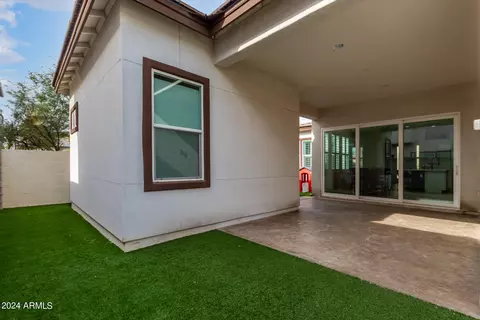 Exterior - 1555 E Ocotillo Rd #17, Phoenix, AZ 85014 photo 11 of 14