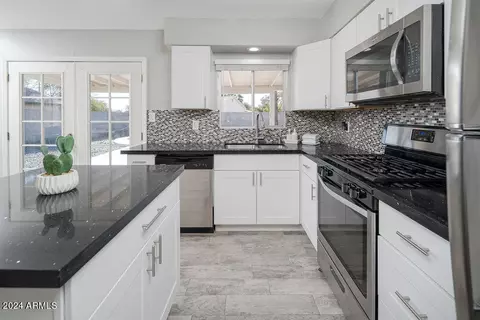 4337 E Charleston Ave, Phoenix, AZ 85032 photo 8