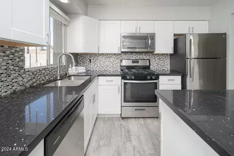 4337 E Charleston Ave, Phoenix, AZ 85032 photo 9