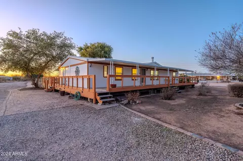 32996 N Karen Ln, San Tan Valley, AZ 85143