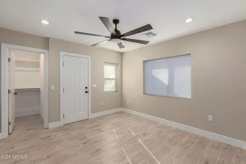 2538 E Broadway Rd, Phoenix, AZ 85040 photo 13