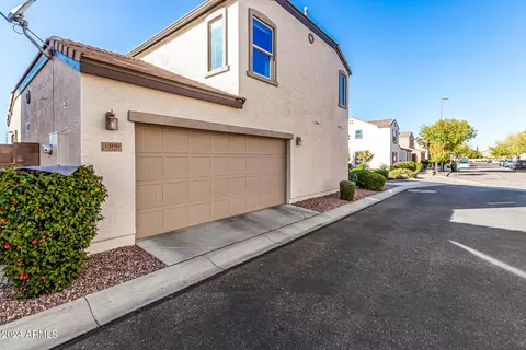 3499 Erie St, Gilbert, AZ 85295 photo 4