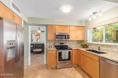 2166 E Golf Ave, Tempe, AZ 85282 photo 11