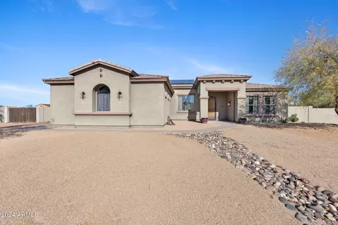24548 W Desert Vista Trl, Wittmann, AZ 85361