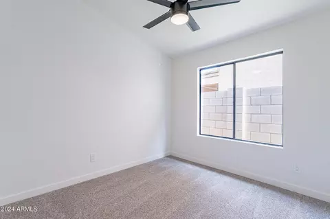 3304 E Blackhawk Dr, Phoenix, AZ 85050 photo 31