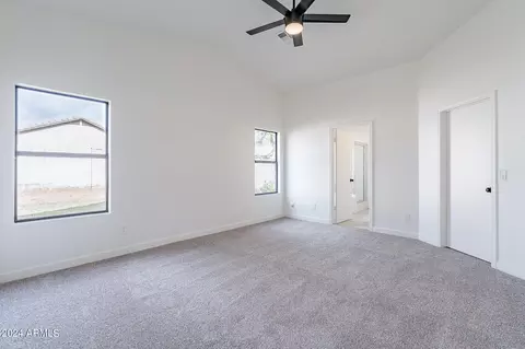 3304 E Blackhawk Dr, Phoenix, AZ 85050 photo 35