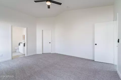 3304 E Blackhawk Dr, Phoenix, AZ 85050 photo 36