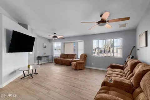 821 E Hondo Ave, Apache Junction, AZ 85119 photo 6