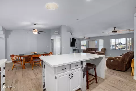 821 E Hondo Ave, Apache Junction, AZ 85119 photo 10