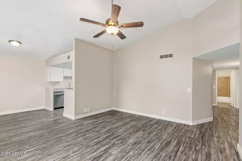 534 E Marco Polo Rd, Phoenix, AZ 85024 photo 5