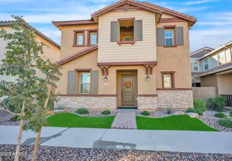 4151 E Jones St, Gilbert, AZ 85295 photo 4