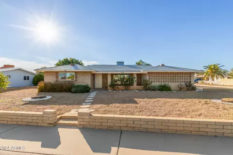 214 N 58th Pl, Mesa, AZ 85205