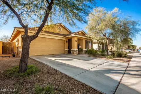 2719 W Sunland Ave, Phoenix, AZ 85041