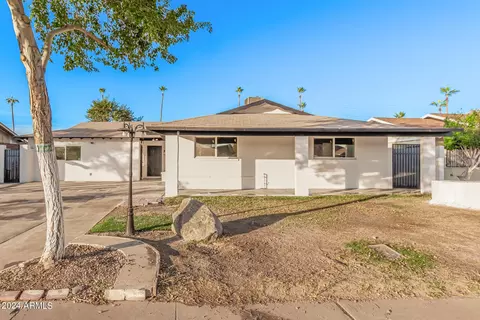 3526 W Lamar Rd, Phoenix, AZ 85019 photo 2