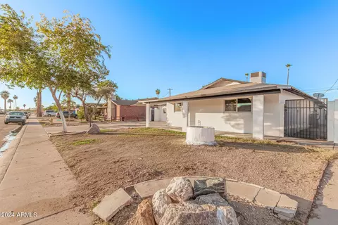 3526 W Lamar Rd, Phoenix, AZ 85019 photo 5