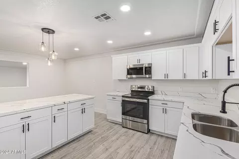 3526 W Lamar Rd, Phoenix, AZ 85019 photo 14