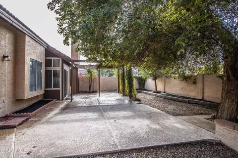 1902 E Citation Ln, Tempe, AZ 85284 photo 27