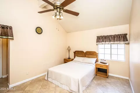 1902 E Citation Ln, Tempe, AZ 85284 photo 22