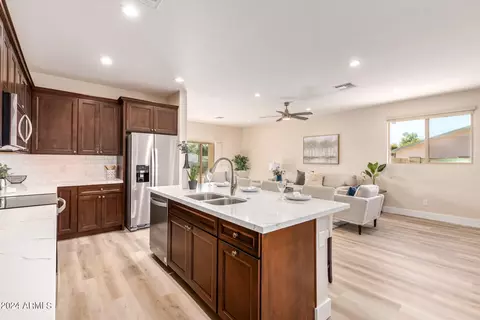 715 W Utopia Rd, Phoenix, AZ 85027 photo 22