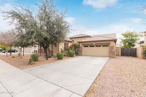 7175 W Flynn Ln, Glendale, AZ 85303