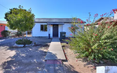 1135 E 6th St, Casa Grande, AZ 85122