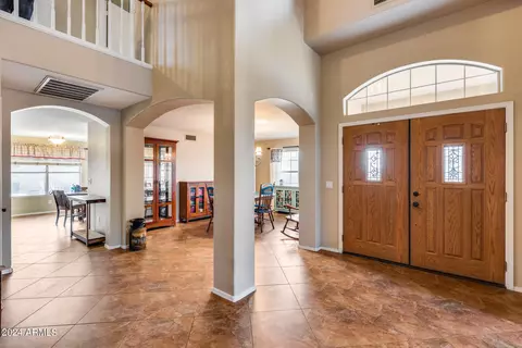 Entry Way - 7533 E Kiva Ave, Mesa, AZ 85209 photo 3 of 7