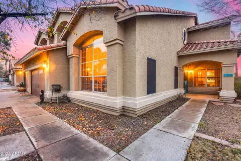 Exterior - 7533 E Kiva Ave, Mesa, AZ 85209 photo 9 of 24