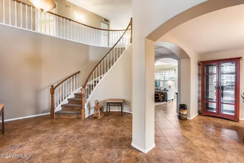 7533 E Kiva Ave, Mesa, AZ 85209