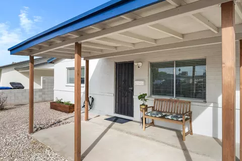 422 E Glade Ave, Mesa, AZ 85204 photo 4