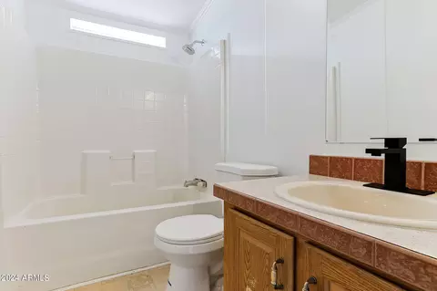 596 S Delaware Dr, Apache Junction, AZ 85120 photo 7