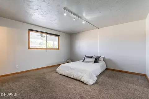 3222 E Corrine Dr, Phoenix, AZ 85032 photo 9