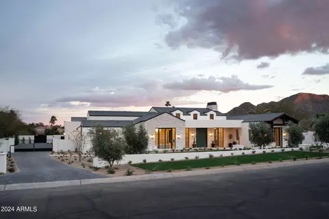 8601 N 49th St, Paradise Valley, AZ 85253
