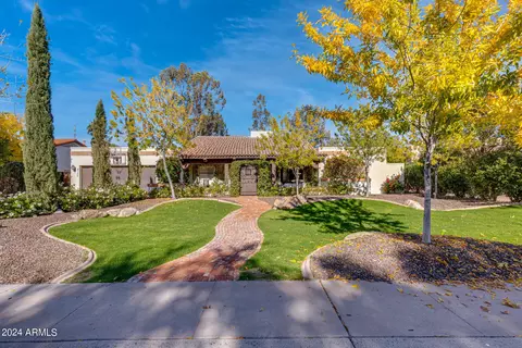 8132 E Appaloosa Trl, Scottsdale, AZ 85258