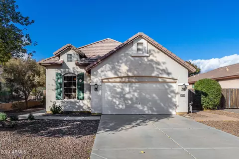 2714 E Dennisport Ave, Gilbert, AZ 85295 photo 2