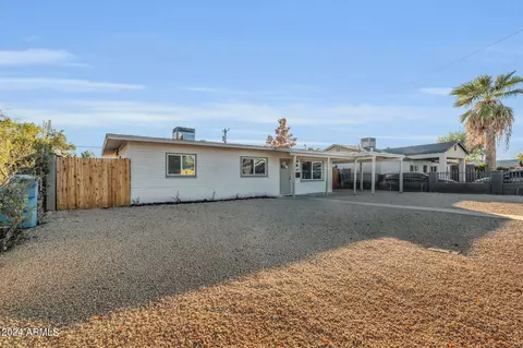 2601 W Avalon Dr, Phoenix, AZ 85017 photo 3