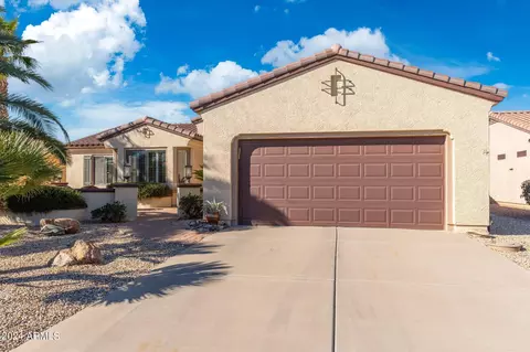 19726 N Wasson Peak Dr, Surprise, AZ 85387