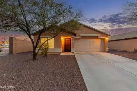 9707 W Caron Dr, Peoria, AZ 85345