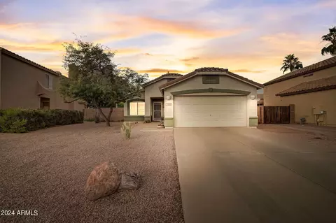 1448 S Western Skies Dr, Gilbert, AZ 85296