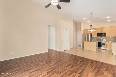 2635 E Darrel Rd, Phoenix, AZ 85042 photo 9