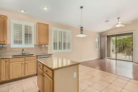 2635 E Darrel Rd, Phoenix, AZ 85042 photo 10