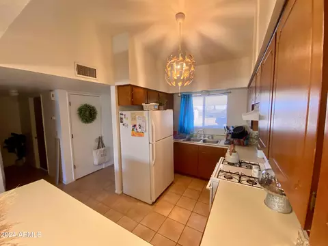 18 Wolverine St, Bisbee, AZ 85603 photo 5