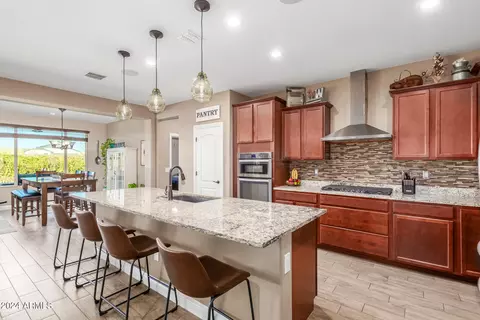1160 W Danish Red Trl, San Tan Valley, AZ 85143