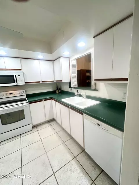 1229 E Avenida Hermosa --, Phoenix, AZ 85014 photo 14