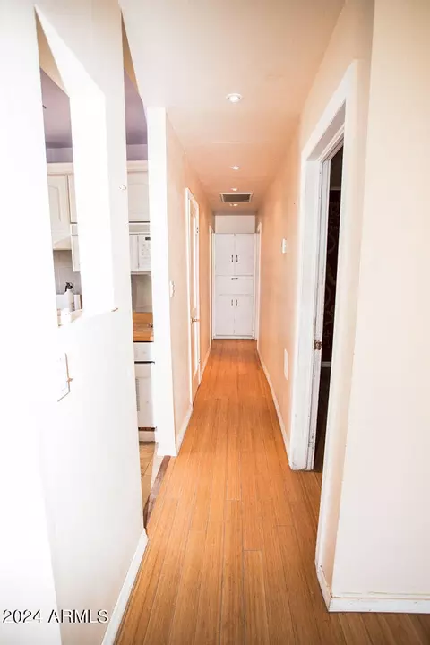 5641 S 27th Pl, Phoenix, AZ 85040 photo 10